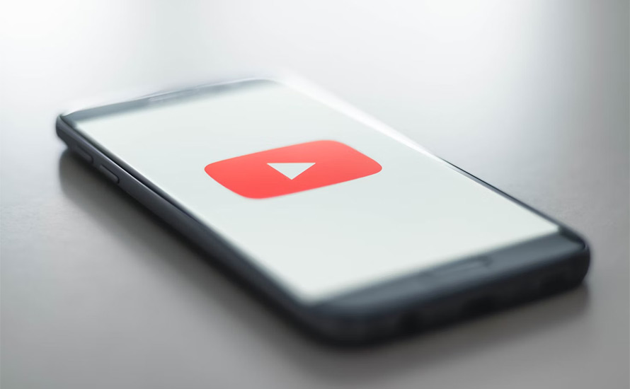 Janerik Larsson: Avgörs valet på YouTube?
