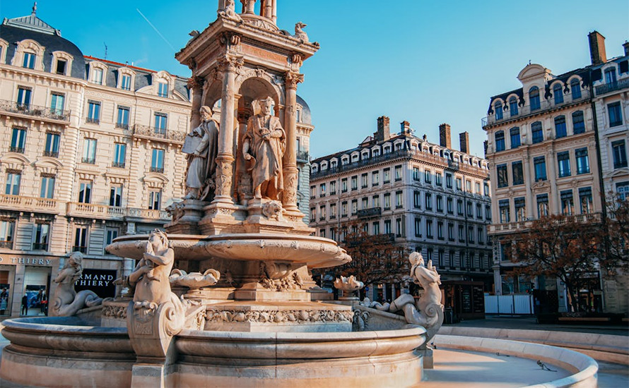 Mats Fält: På det sluttande planet