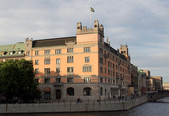 Regeringsförhandlaren och förvandlingspokalen